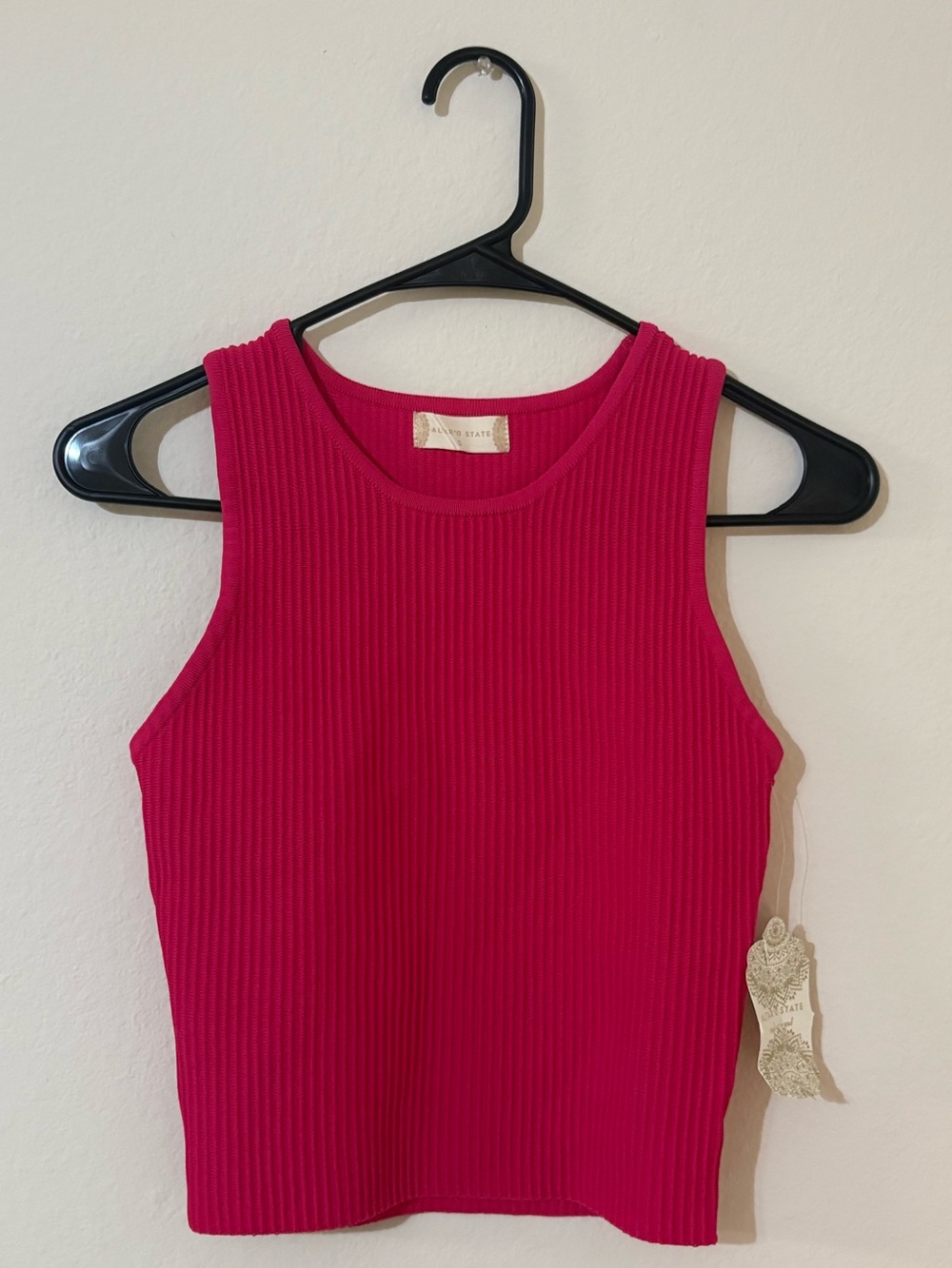 Altar’d State Ribbed Crop Tank Top Fuchsia Pink NWT Size Small